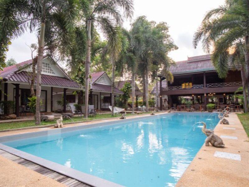 Capital O 834 Iyara Resort&Spa Koh Chang Exterior foto