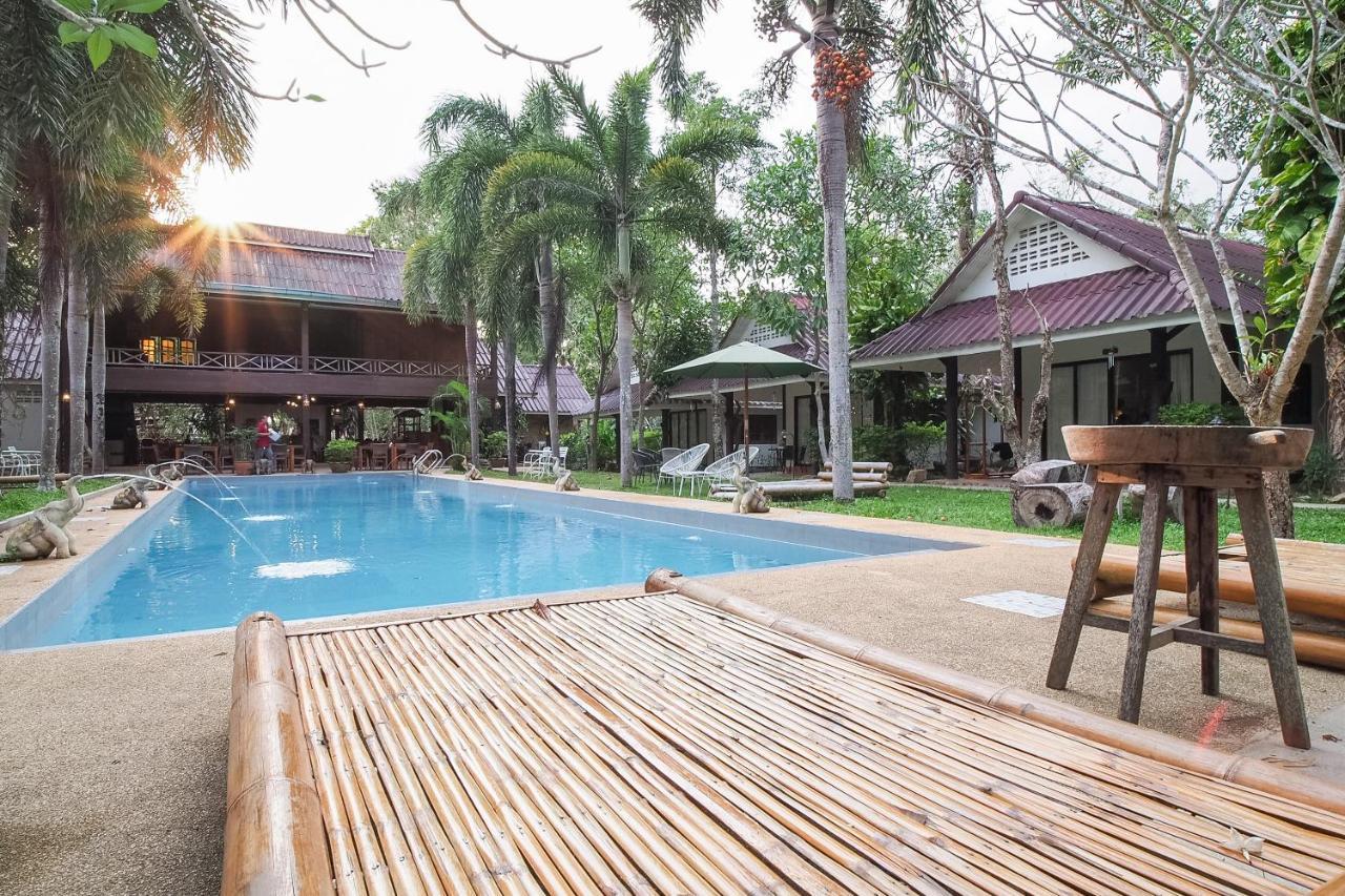 Capital O 834 Iyara Resort&Spa Koh Chang Exterior foto